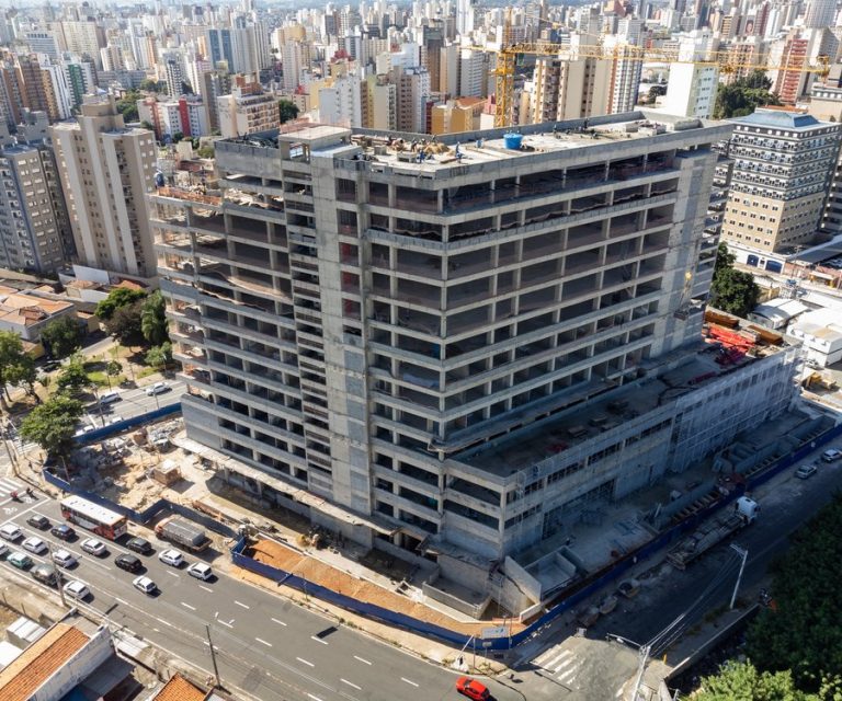 Alvenaria em andamento